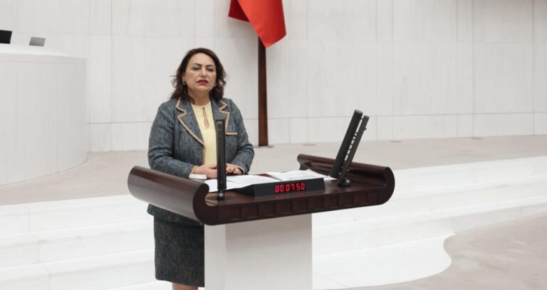 chpli-sevkin-tubitak-siyasallasiyor-kosgebin-ici-bosaltiliyor-LIFh4yZ4.jpg