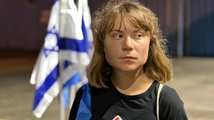 iklim-aktivisti-greta-thunberg-kimdir-kac-yasinda-madleen-gemisinde-bulunan-isvecli-aktivist-greta-thunberg-sinir-disi-edildi-xDiWTgCF.jpg