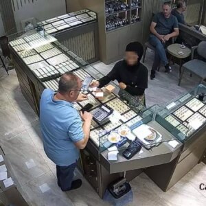 sarraf dolandirilmaktan kurtardi 1Ke95fjC