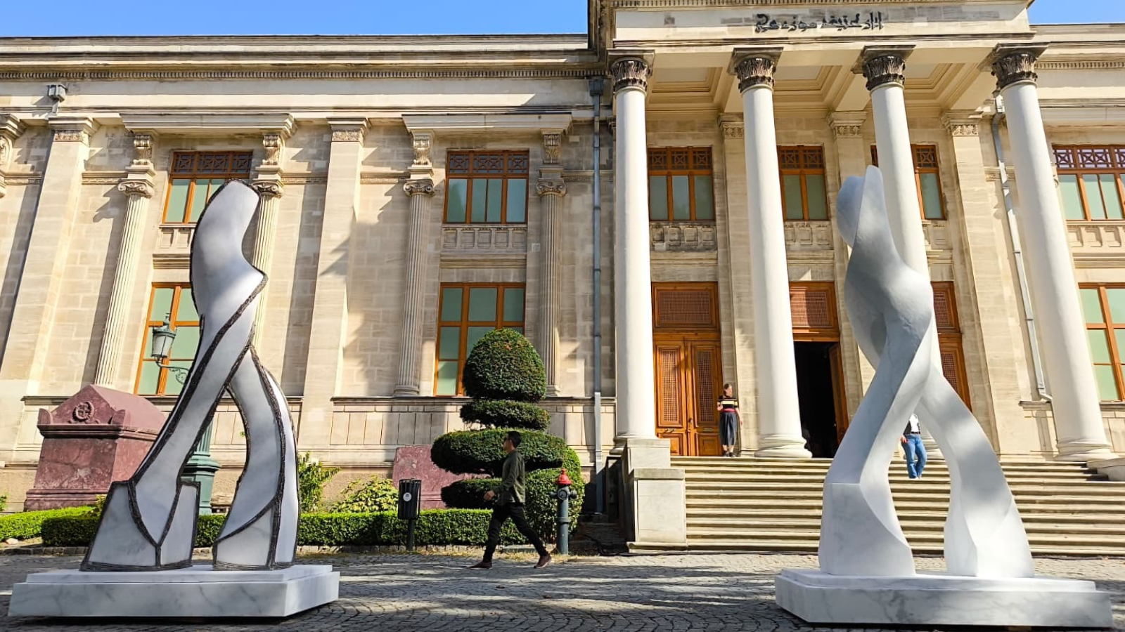 heykel sanatcisi nilhan sesalanin sergisi istanbul arkeoloji muzelerinde AzvhMhQC