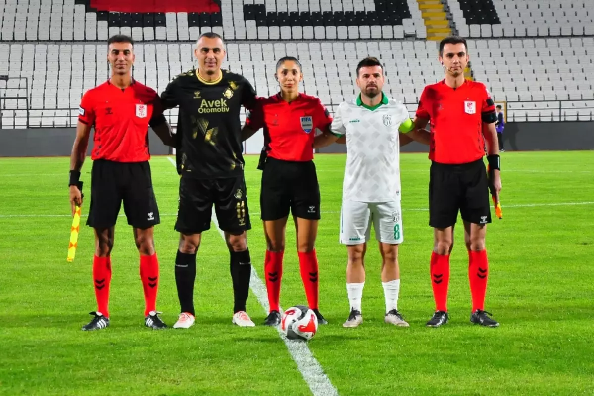 altaydan 22 yil sonra kotu bir ilk uKA7OpLN