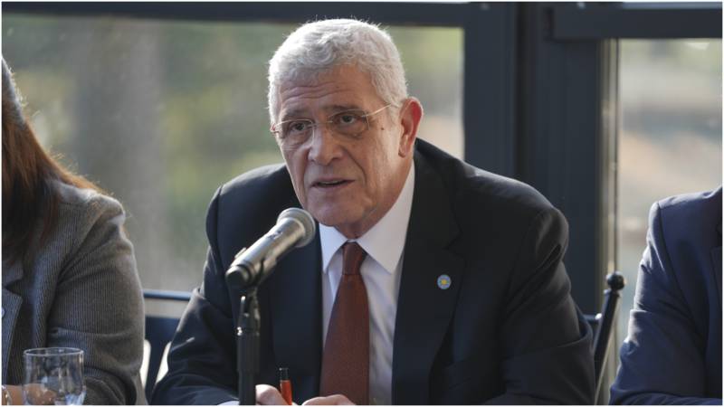 dervisoglu cumhurbaskani gecmis olsun dileklerini iletti kimse birinin elini siktim diye fikirlerimin degisecegine inanmasin vAVx3MCf