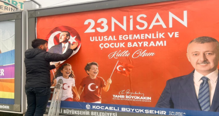 akpli-baskan-ataturku-yok-saydi-chpli-gencler-geregini-yapti-PWphhxQ6