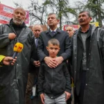 Özgür Özel, Doruk Madencilik İşçilerini Ziyaret Etti: “Bayramda Görülen Manzara, Bu Sistemin Utancıdır”