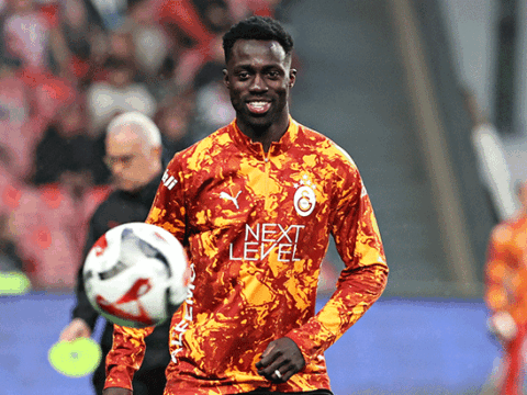 Galatasarayda stoper arayisi 3 isim listede 6HIQstA4